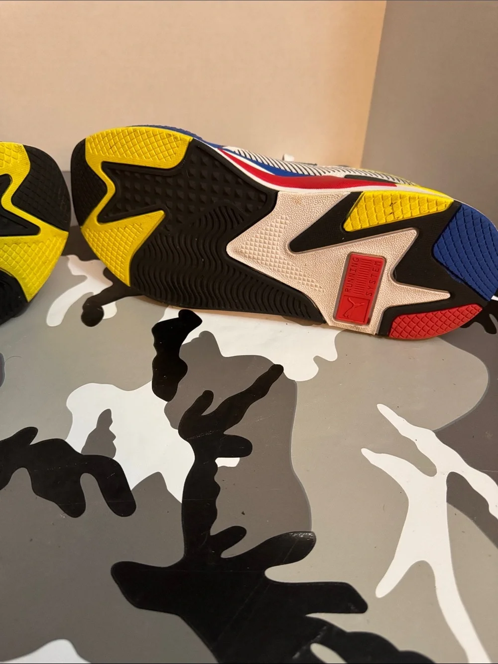 Men’s Multicolor Athletic Sneakers - Blue, Red & Yellow